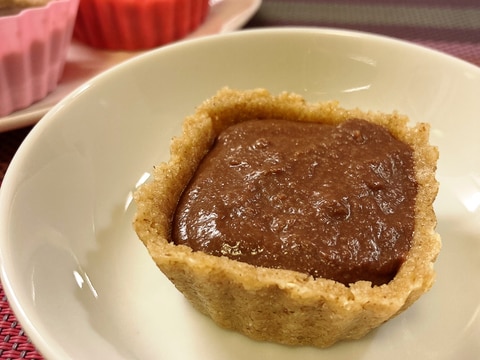 焼かない！オートミールと豆腐の生チョコタルト